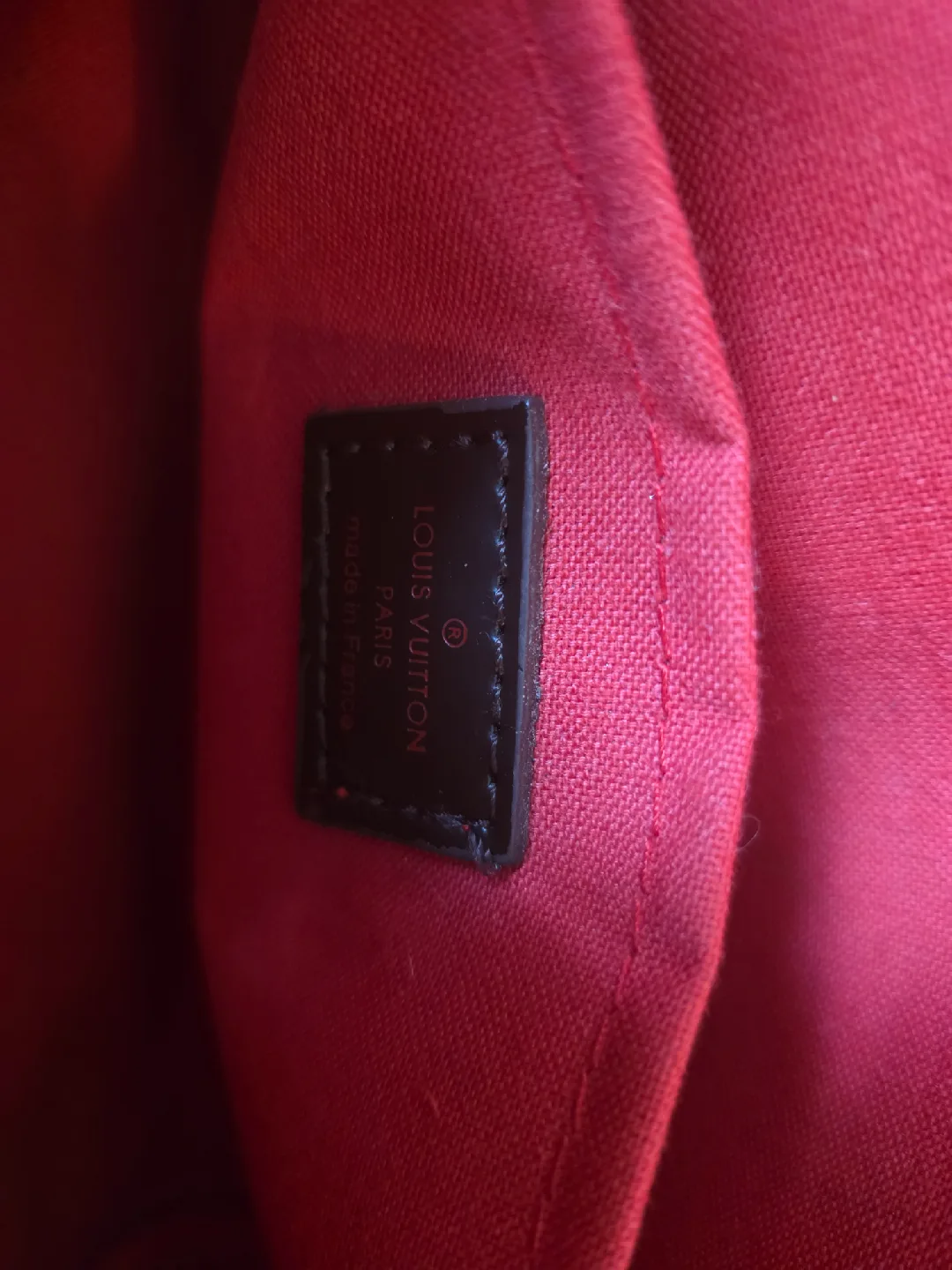 Louis Vuitton Style: Favorite MM 2009 very good condition image indicator(8)