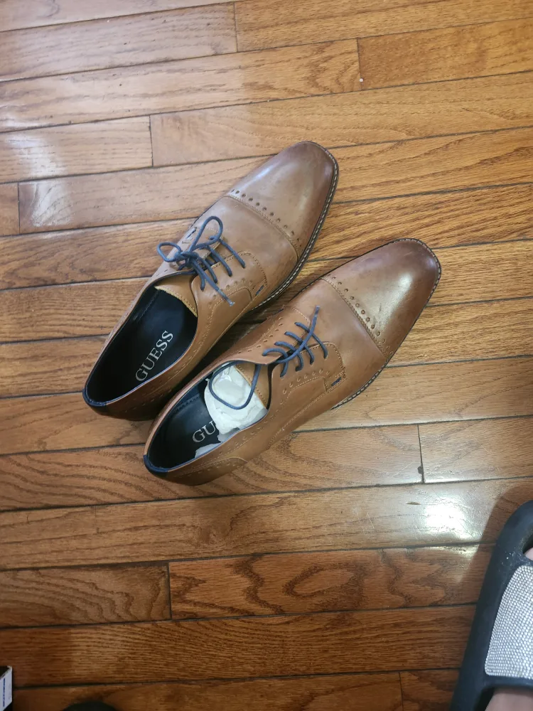 Guess Men's Dress Shoes - Size 11H image indicator(3)