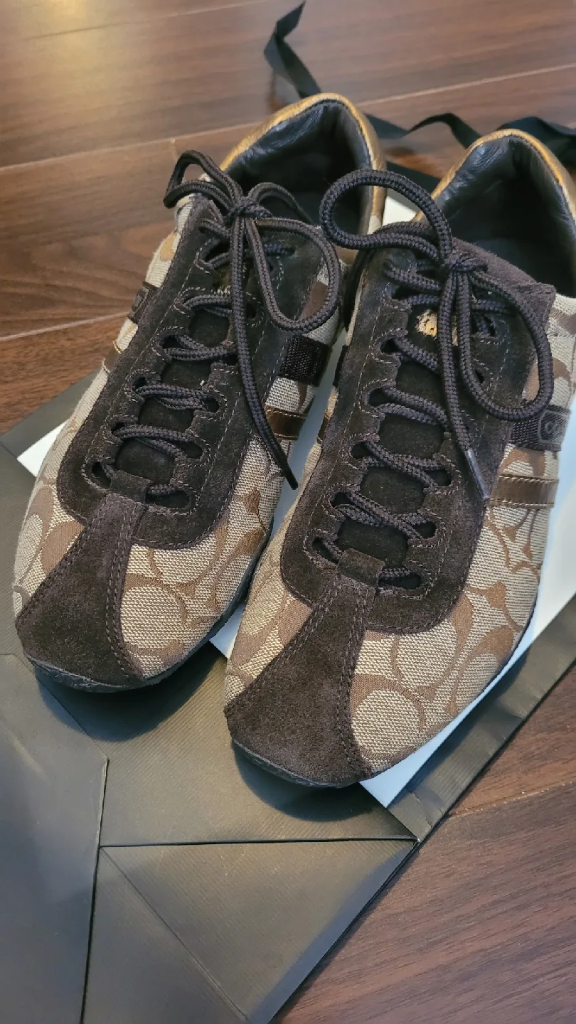 Coach Brown Leather Sneakers image indicator(5)