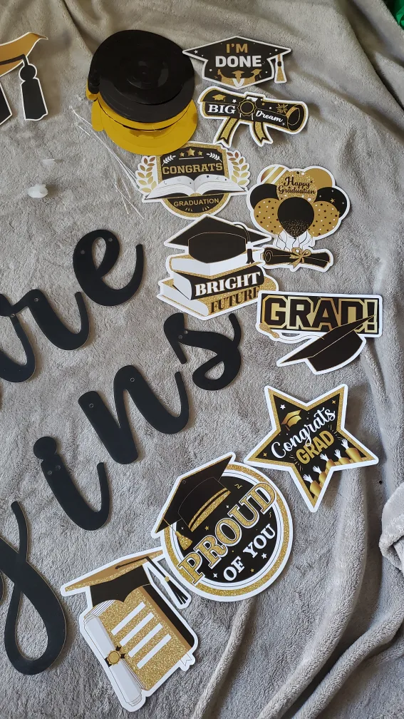 Graduation Party Decoration Set - Adventure Begins Theme image indicator(4)