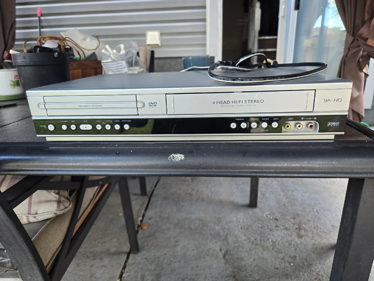 Philips DVD/VCR Combo Player thumbnail