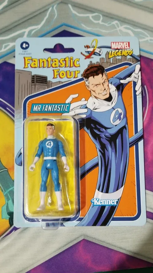 Marvel Legends Kenner Fantastic Four Mr. Fantastic Action Figure thumbnail