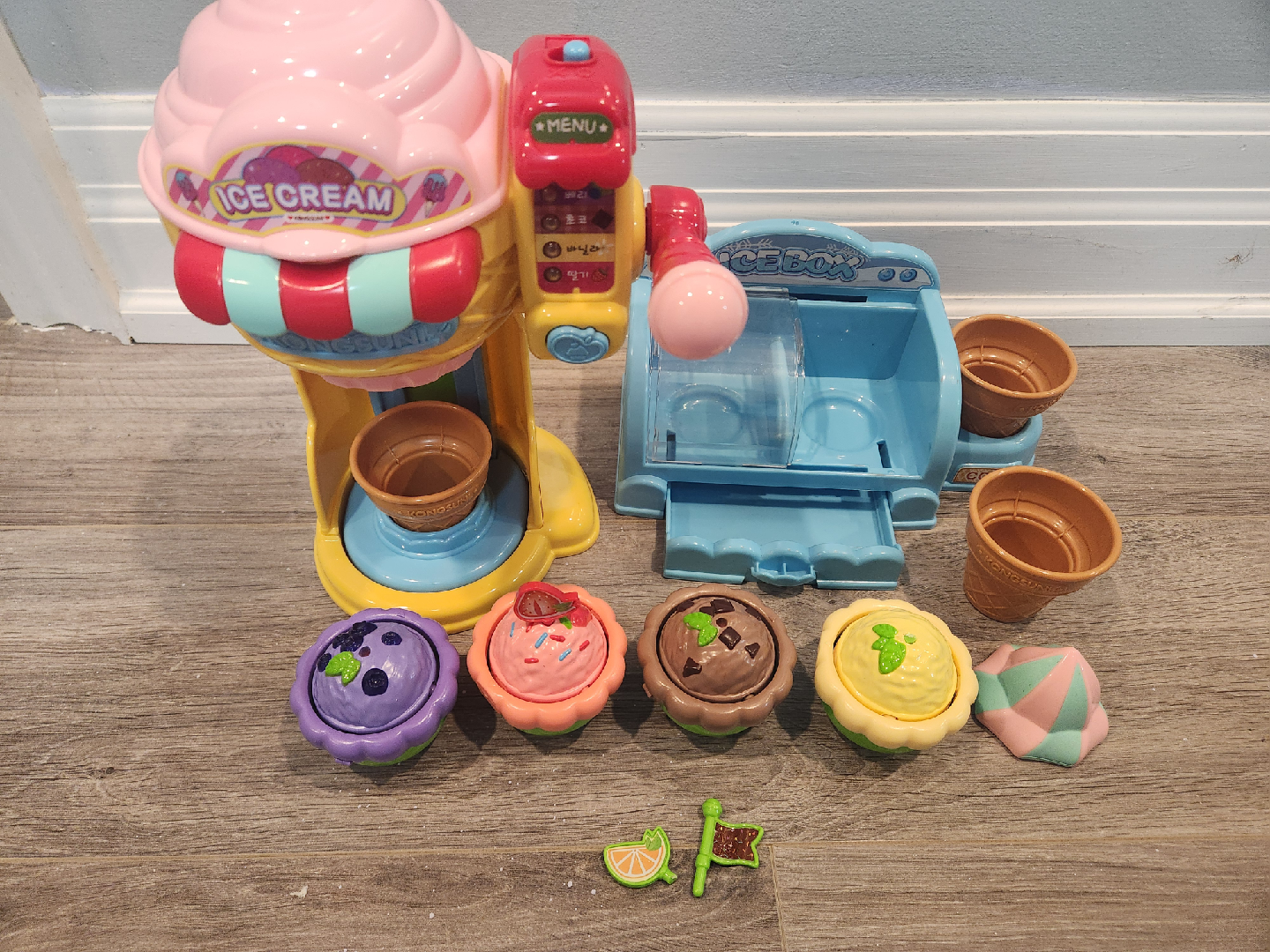 Ice cream store toy #Cleanout - photo 2