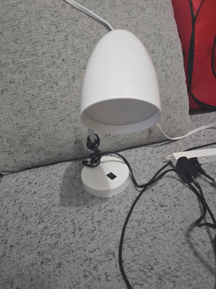 desk lamp