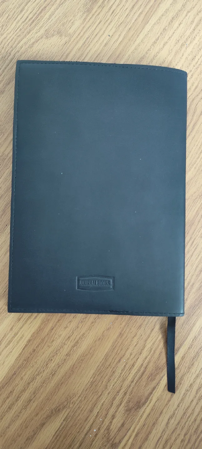 JOURNALBOOKS Black Notebook image indicator(3)