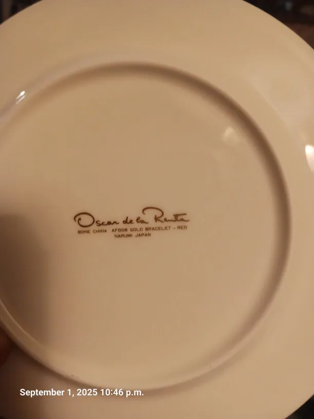 Royal Doulton Sapphire Blossom Plate image indicator(6)