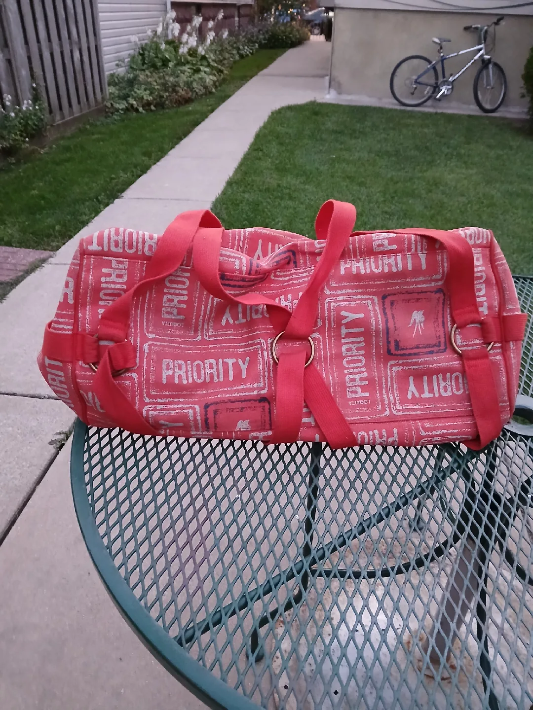 Loquita Duffle Bag - Orange thumbnail