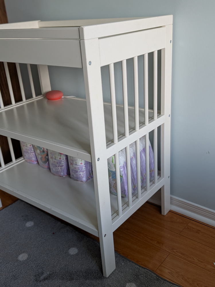 IKEA Gulliver Changing Table - photo 3