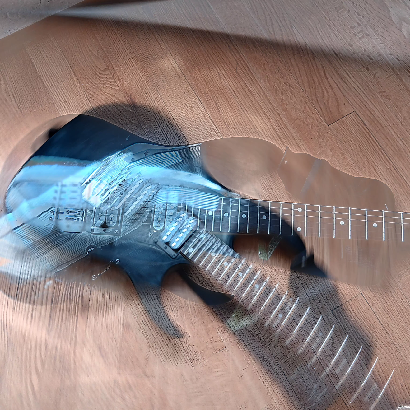 Ibanez Electric Guitar - Black - photo 2