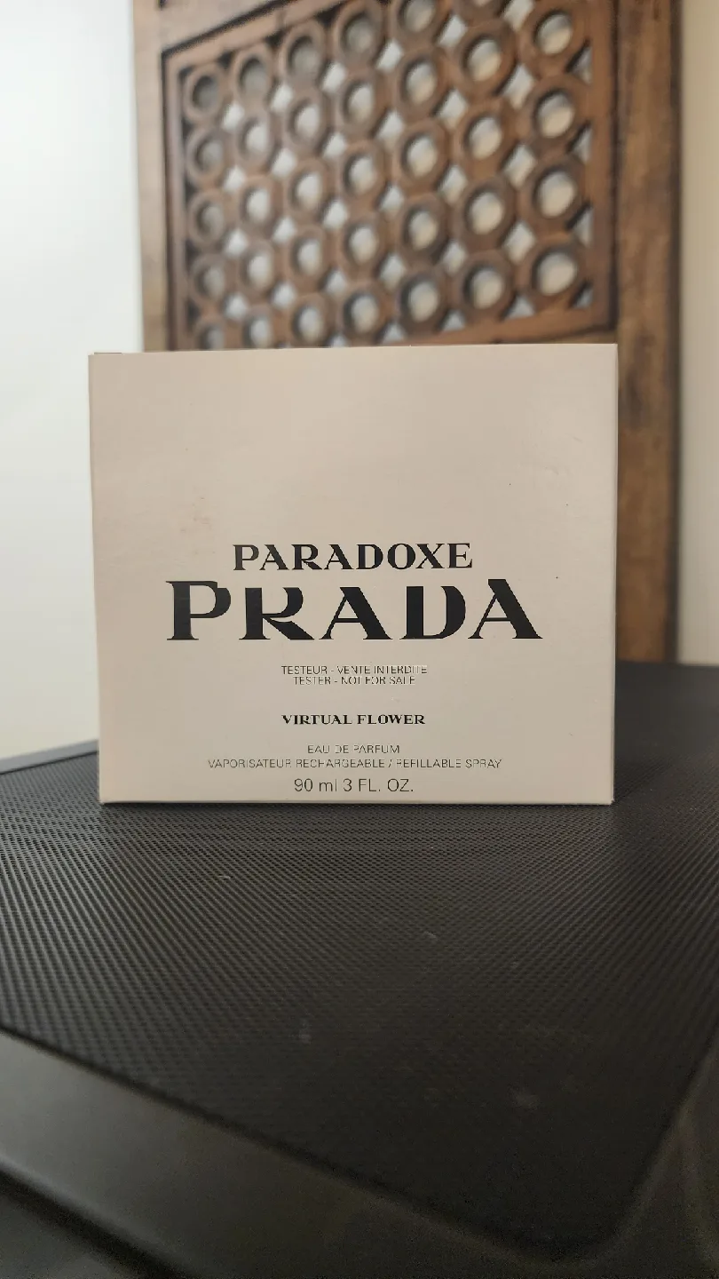 Prada Paradoxe Virtual Flower Eau de Parfum 90ml - Tester New thumbnail