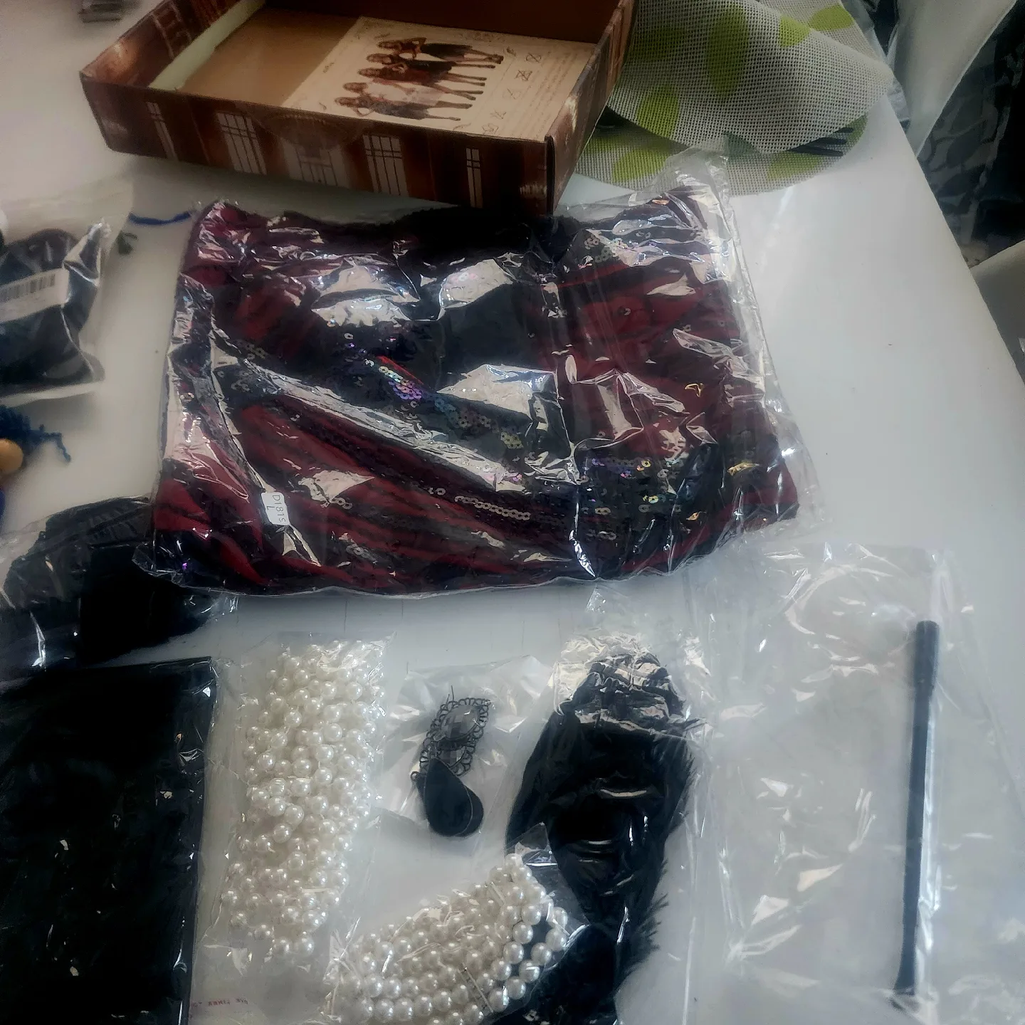 NEW in box 8Pc  Flapper Dress - Red & Black image indicator(3)