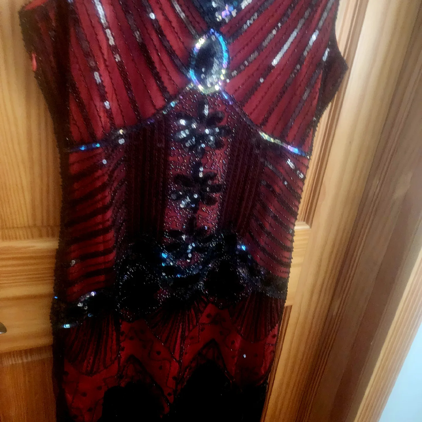 NEW in box 8Pc  Flapper Dress - Red & Black image indicator(5)