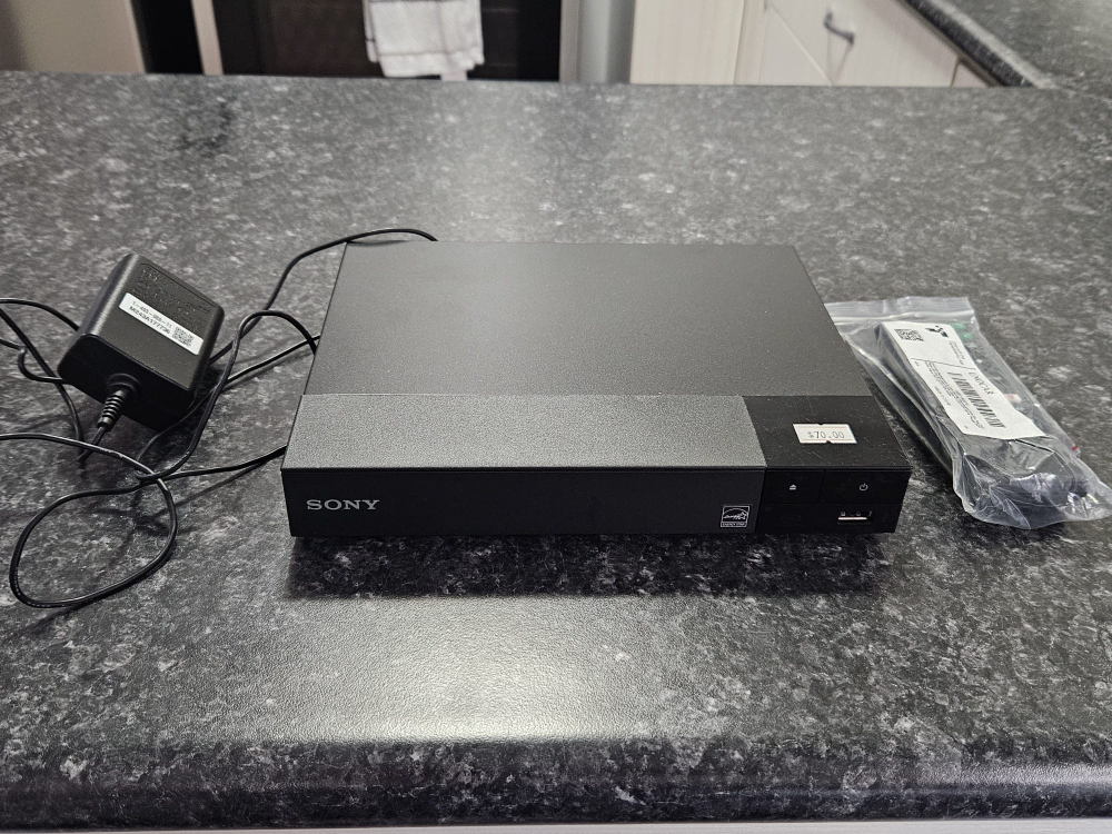 Sony Blu-Ray Disc Player with Remote - photo 2