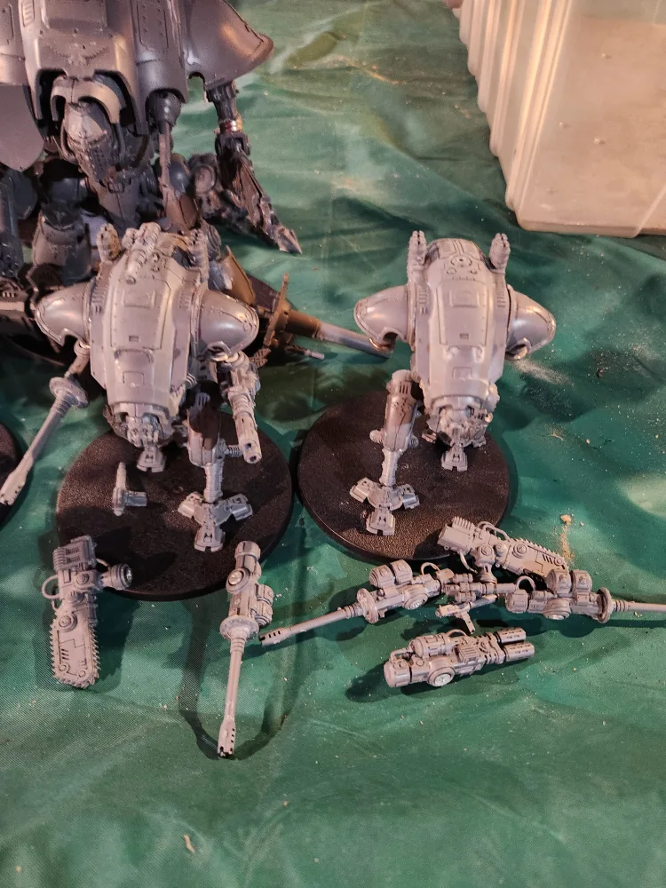 Warhammer 40k Imperial Knights, around 2000 points image indicator(7)