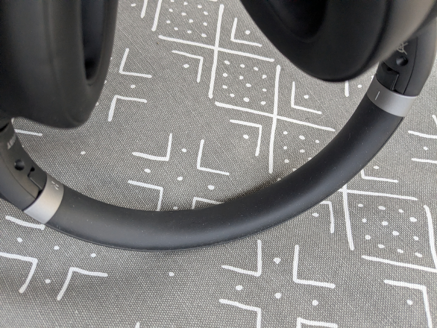 Sennheiser HD450BT ANC Bluetooth headphones - photo 3