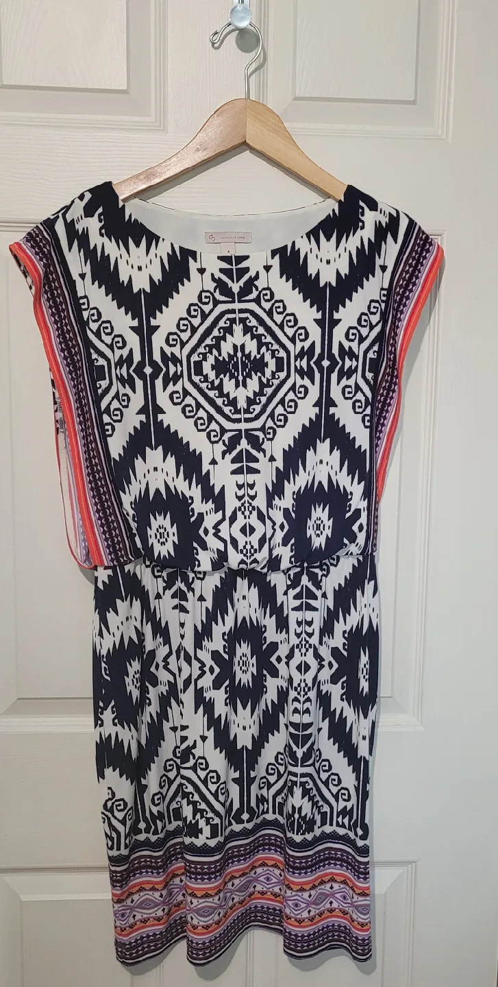 Dressbarn, navy pattern dress. Size 4 image indicator(2)