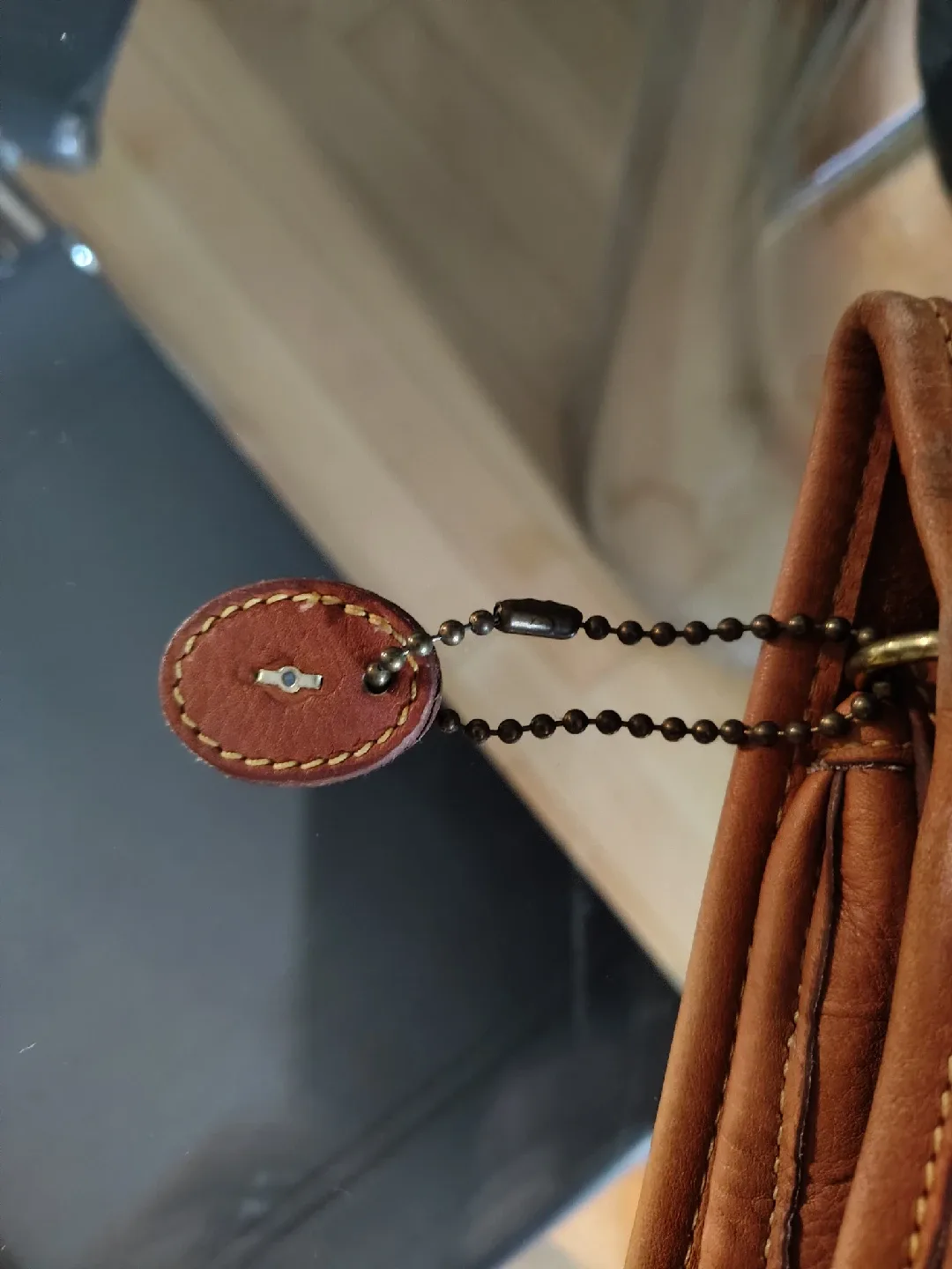 Vintage Roots Genuine Leather Briefcase / Satchel  1980s Classic image indicator(6)