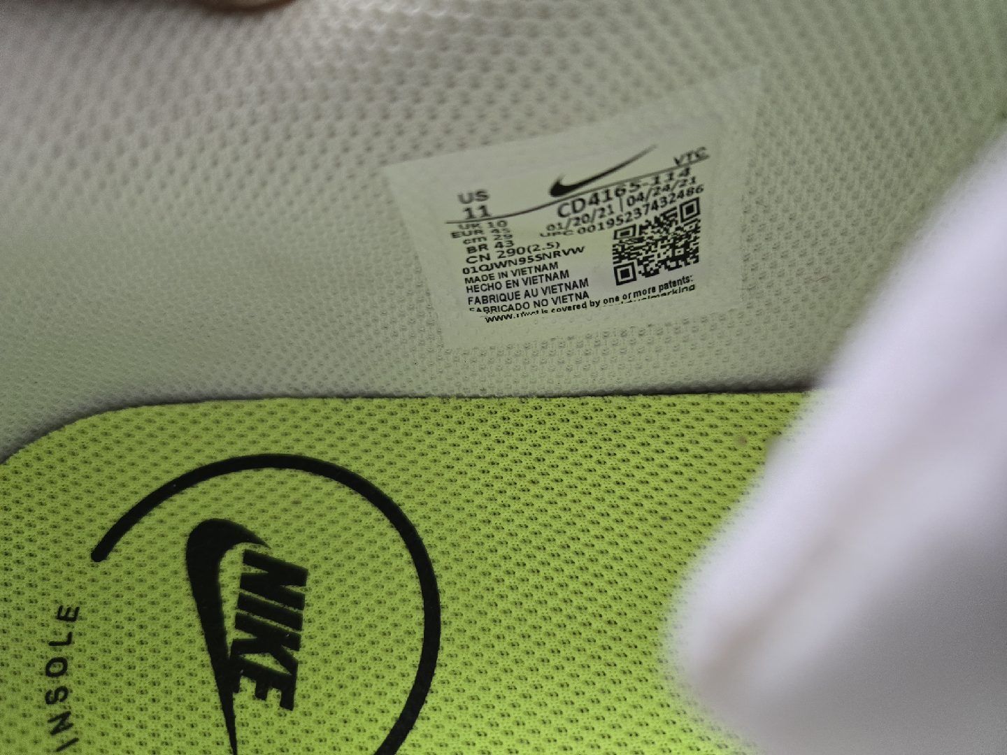 Nike Air Max Excee Sneakers - Men US 11 - photo 4