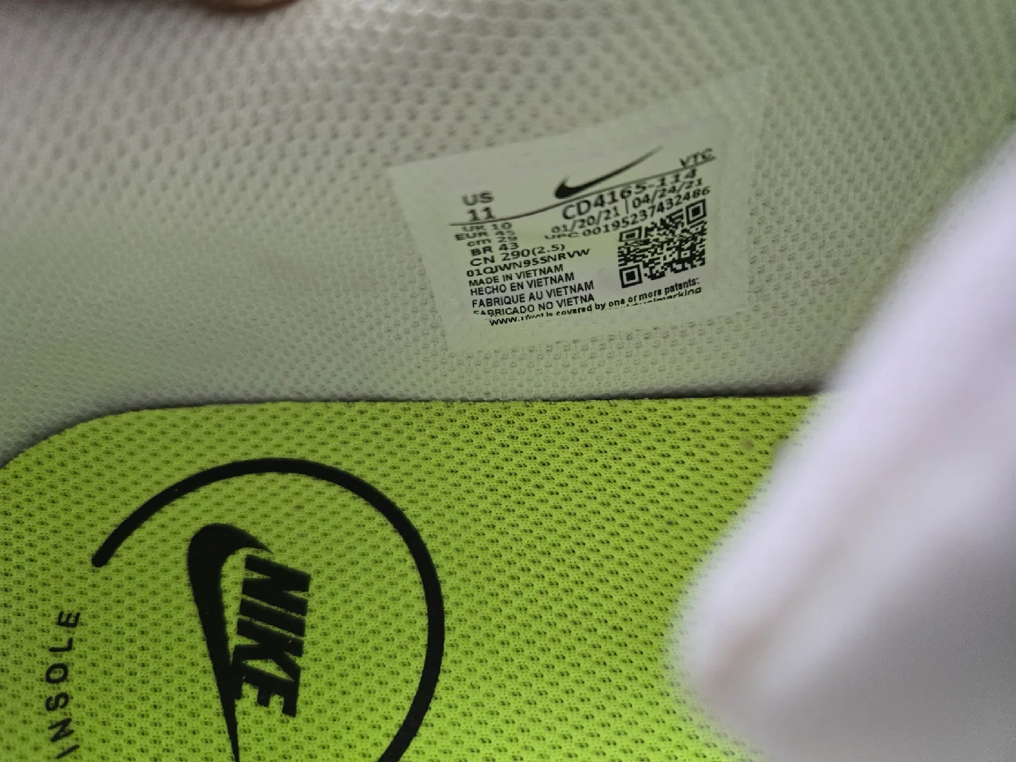 Nike Air Max Excee Sneakers - Men US 11 image indicator(4)