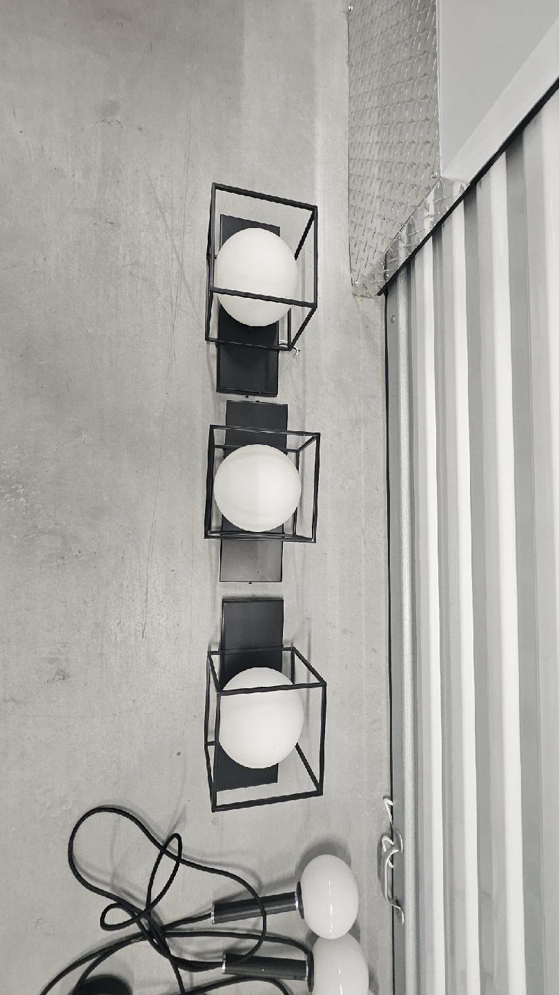 Modern Globe Wall Sconce Lighting Fixtures - photo 4