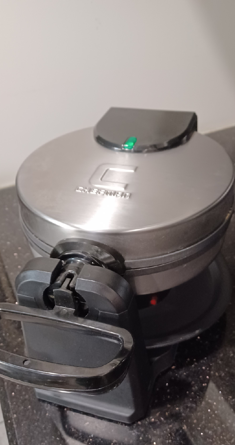 Chefman Rotating Waffle Maker - photo 3