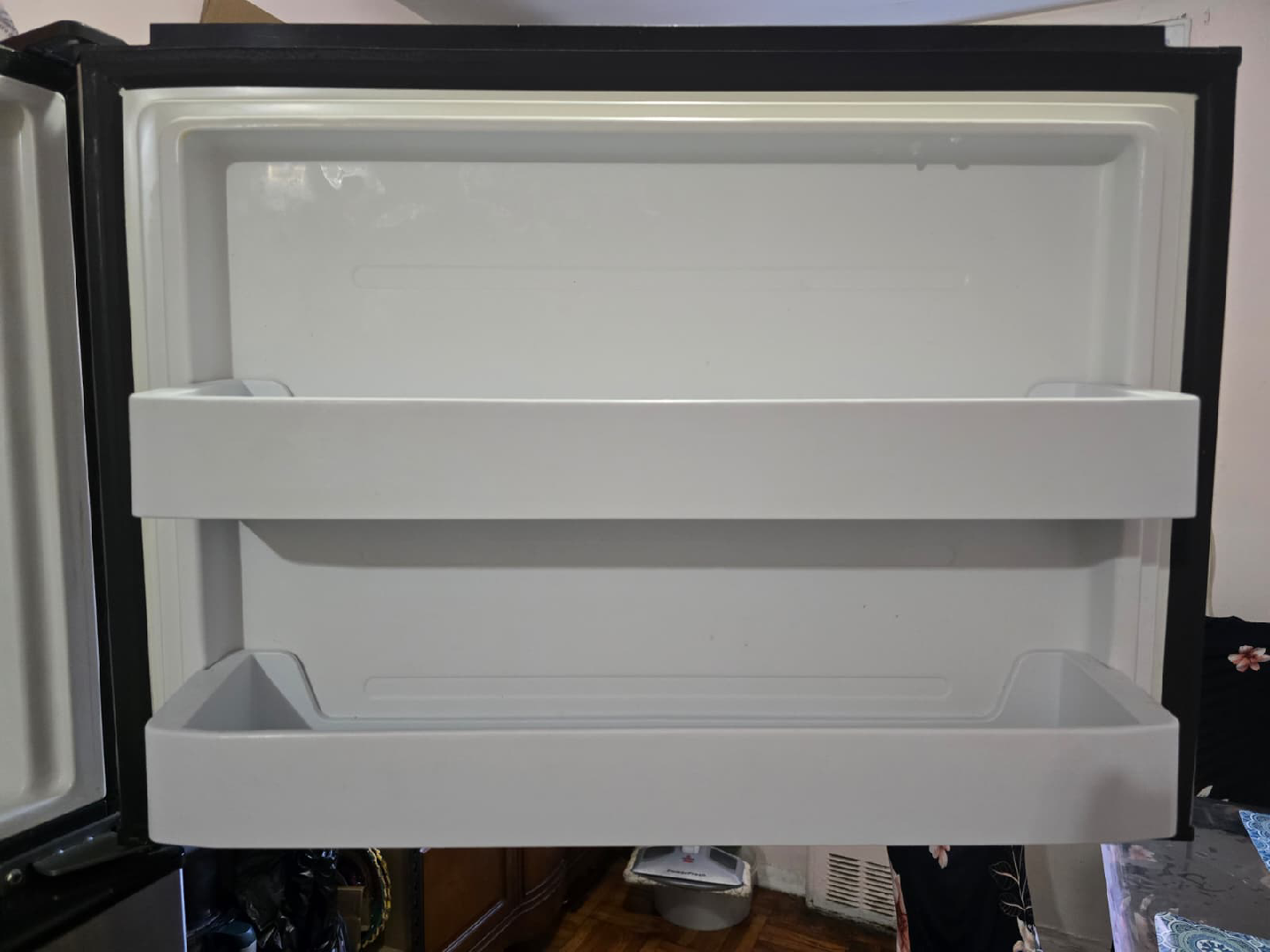 GE Stainless Steel Refrigerator - photo 5