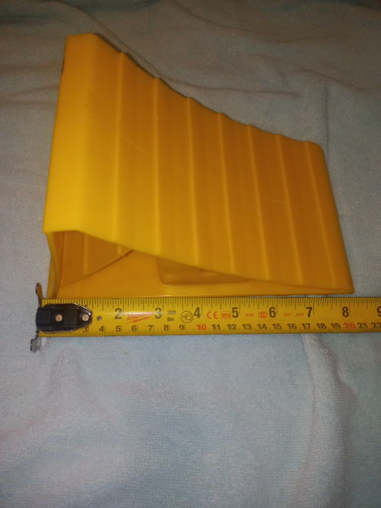 Small Wheel Chock / Wedge - 1 Piece Only - photo 4