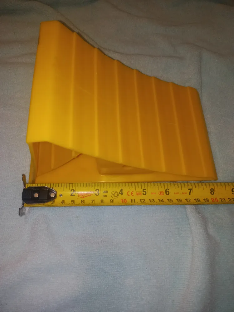 Small Wheel Chock / Wedge - 1 Piece Only image indicator(4)