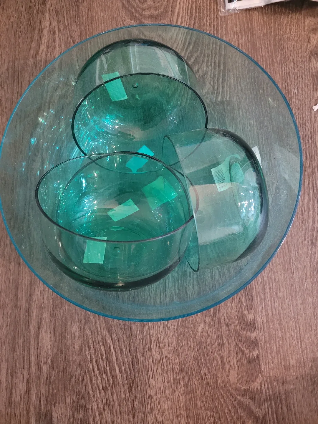 Turquoise Glass Bowl Set image indicator(3)