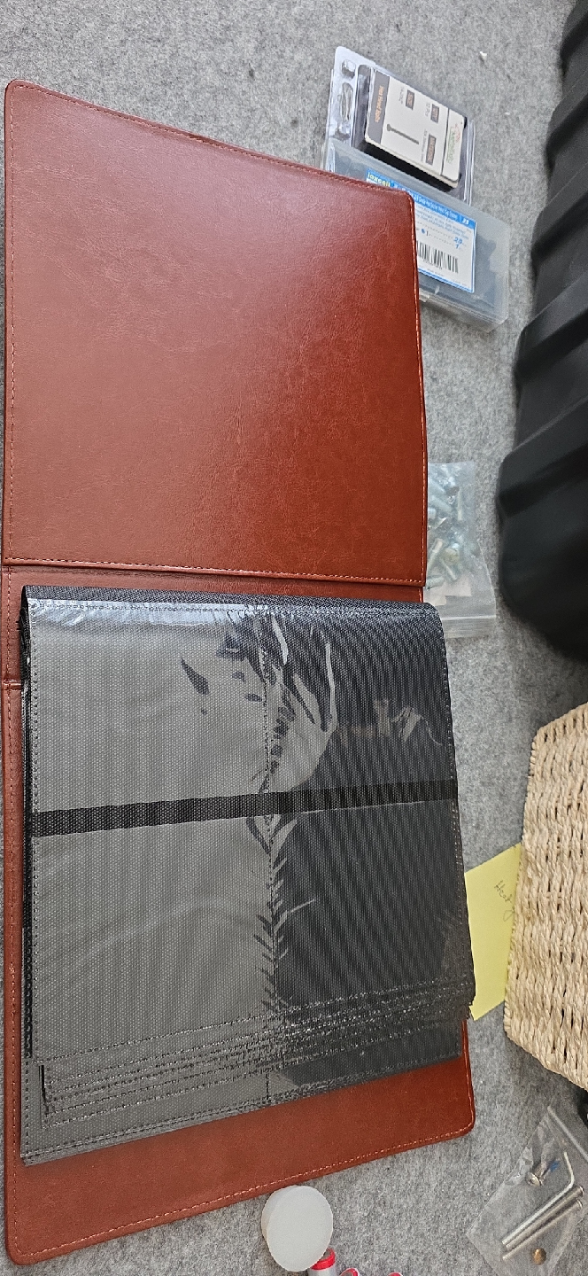 4 Pocket Trading Card Binder - photo 2