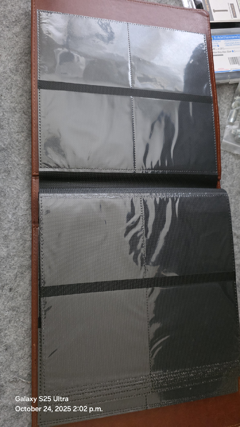 4 Pocket Trading Card Binder - photo 3