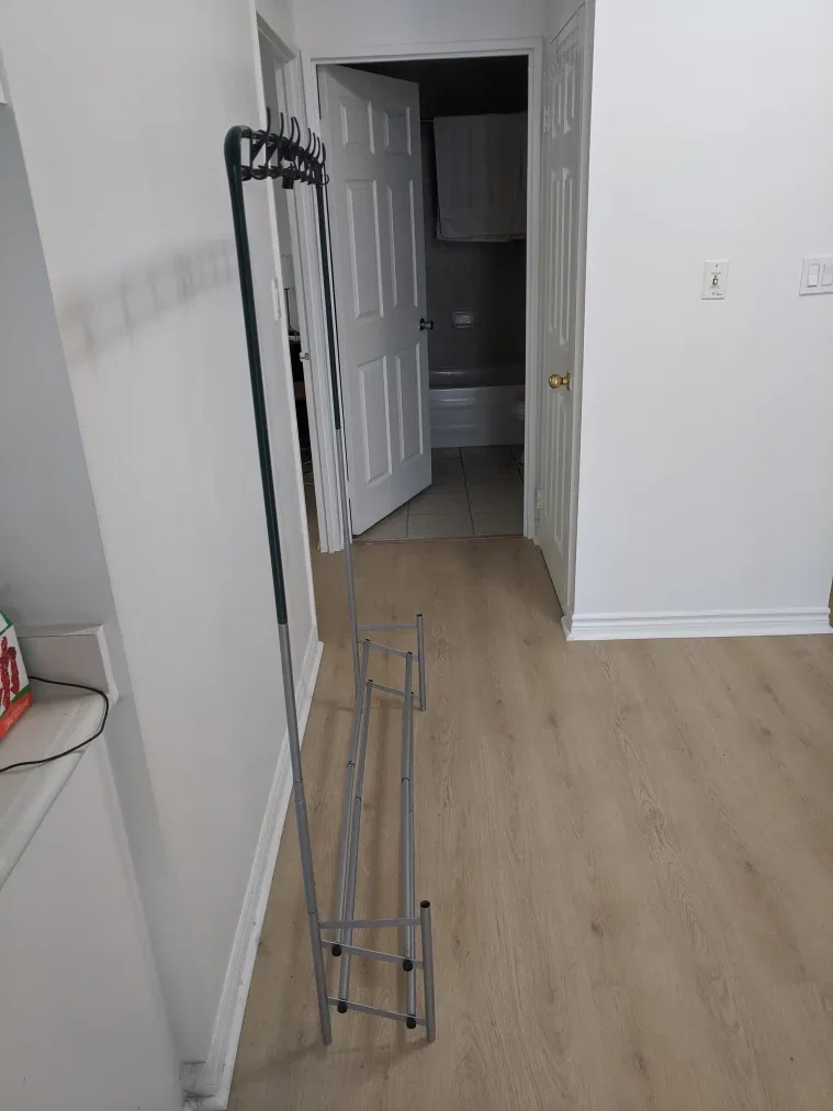 Clothes Rack with Shoe Storage image indicator(2)