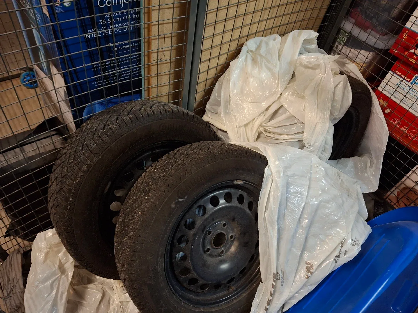 Continental Winter Tires 215/65 R17 with steel rims thumbnail