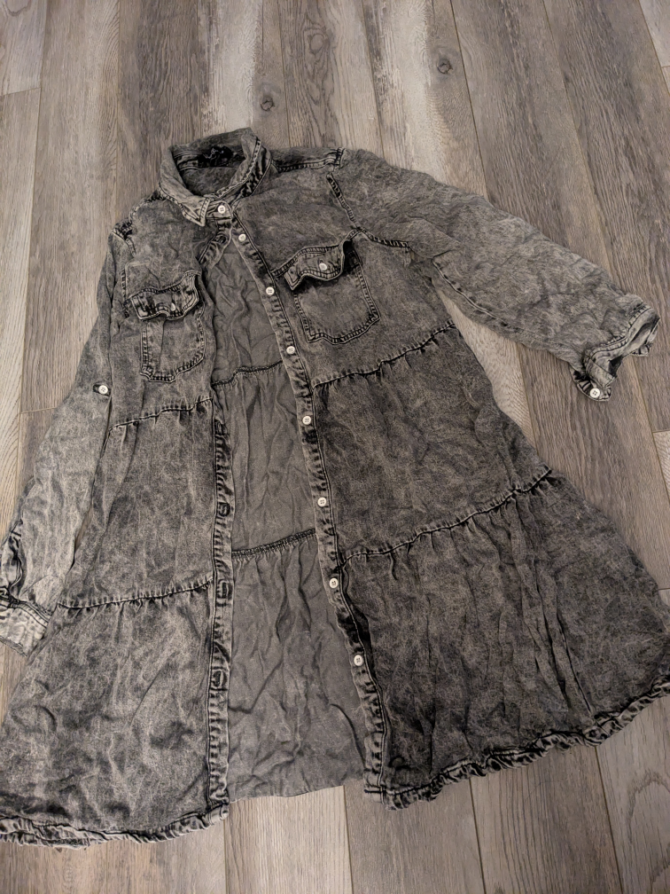 Assorted Women's Clothing