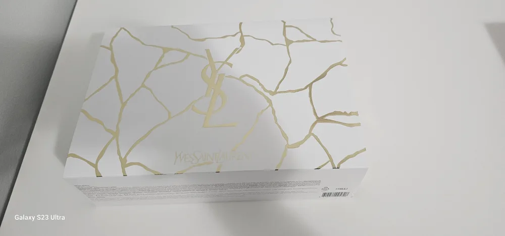 Yves Saint Laurent Mon Paris Gift Set image indicator(2)