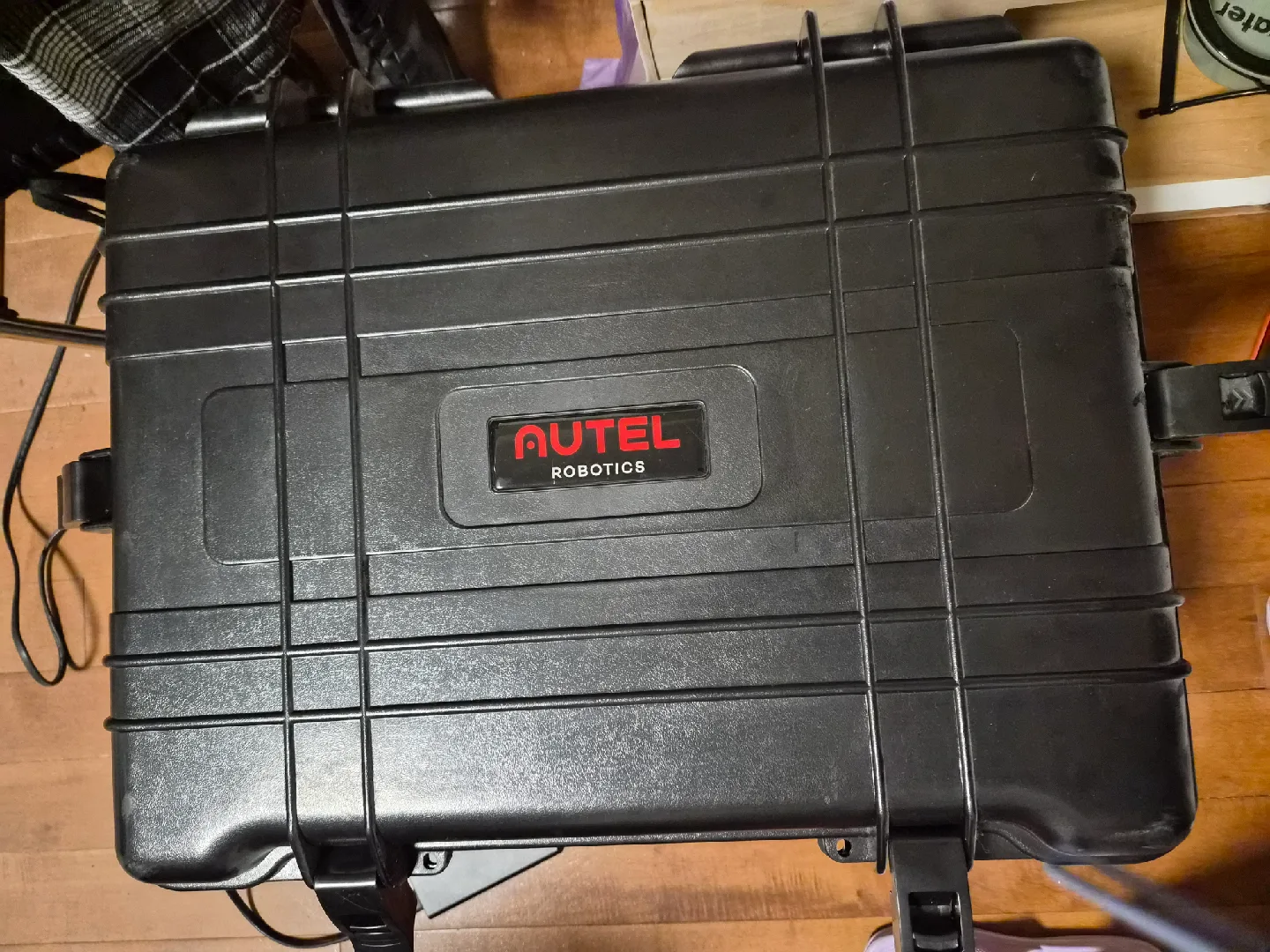 Autel Robotics Drone with Case image indicator(4)