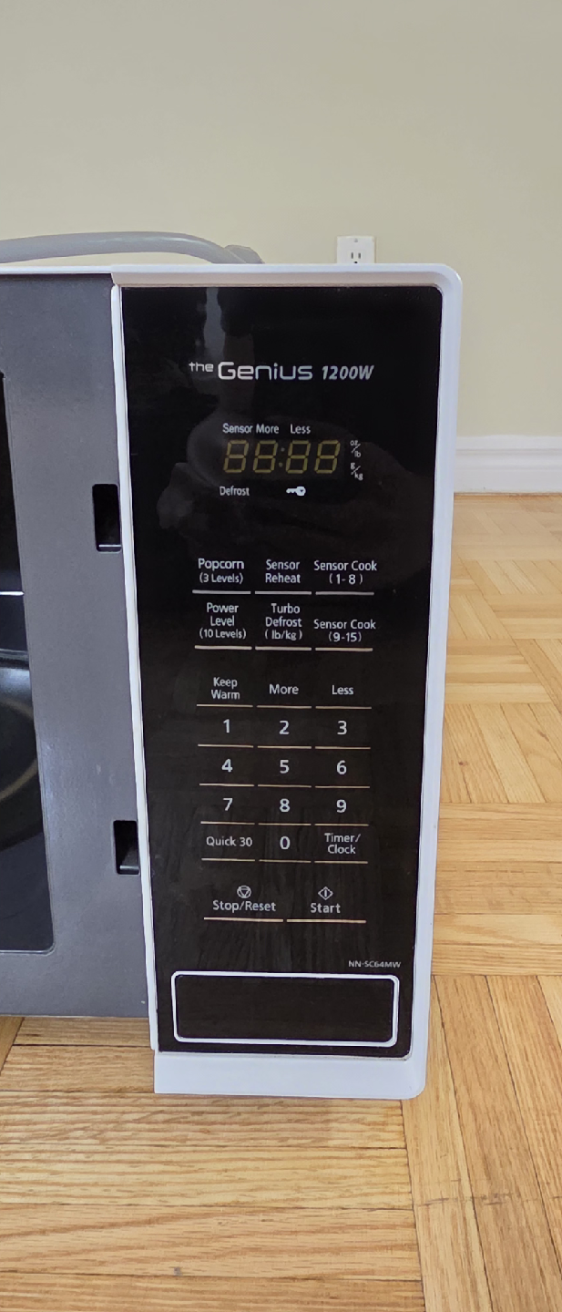 Panasonic The Genius 1200W Microwave - White - photo 5