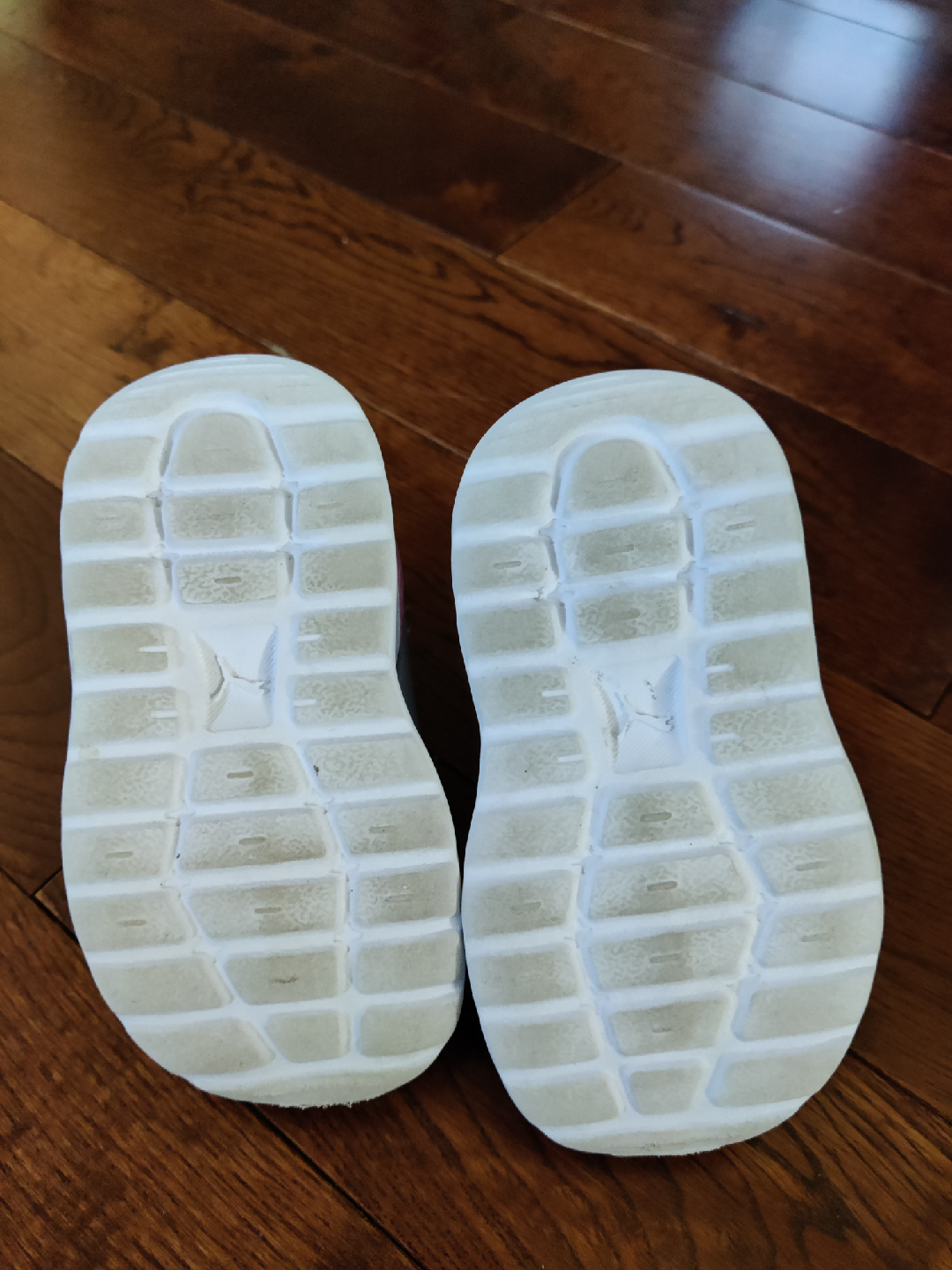 Puma Toddler Girl's Size 4C Pink Sneakers - photo 5