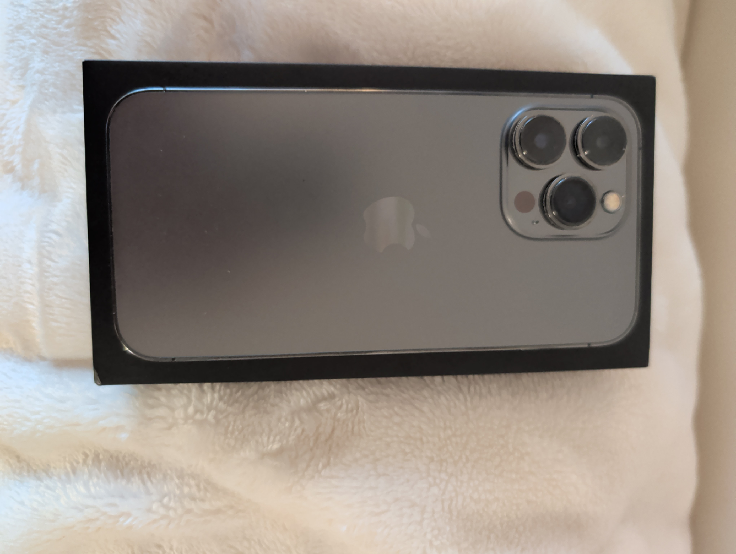 iPhone 13 Pro 128GB - Excellent Condition
