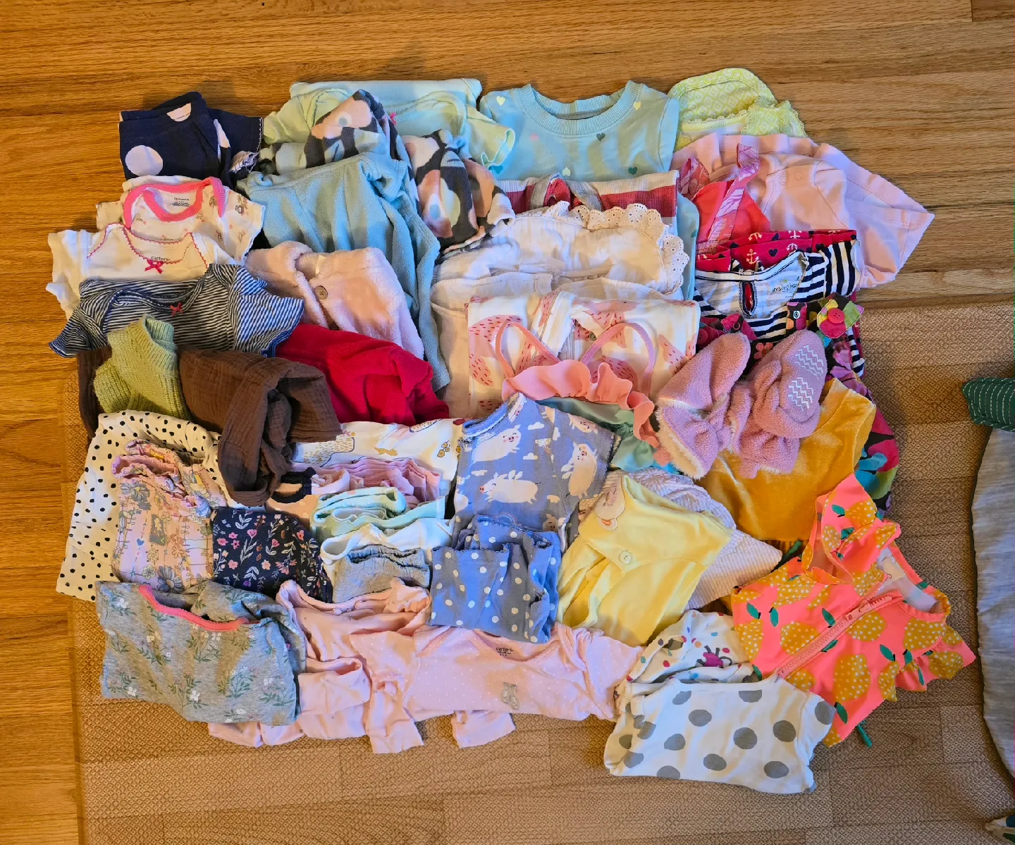 Girl Baby Clothes (12 - 24month) thumbnail