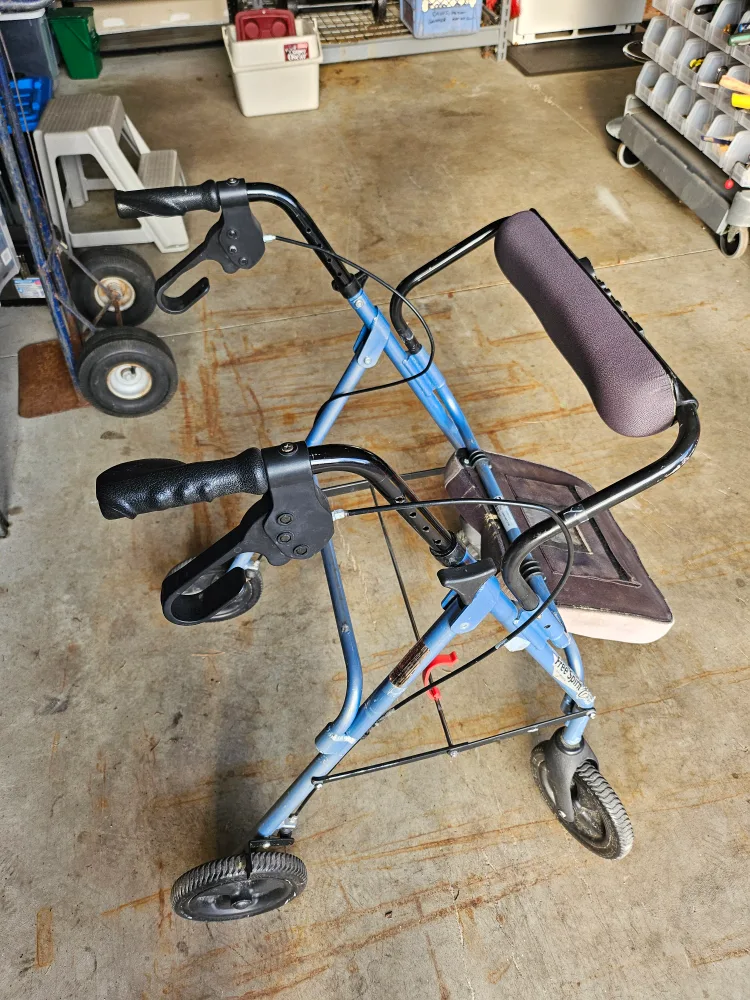 walker for seniors good condition comfertable seat large wheels image indicator(2)