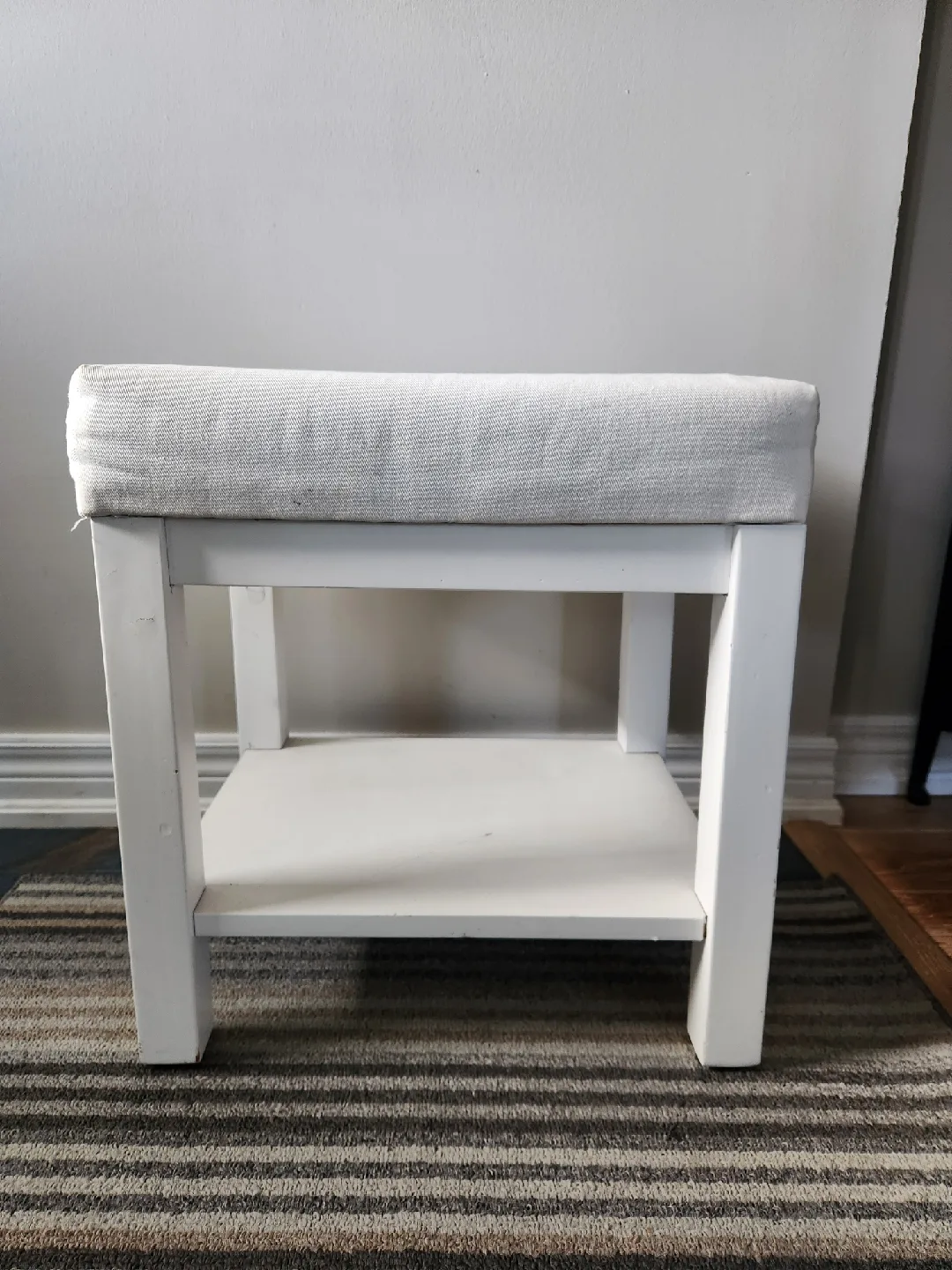 White Entryway Stool image indicator(2)
