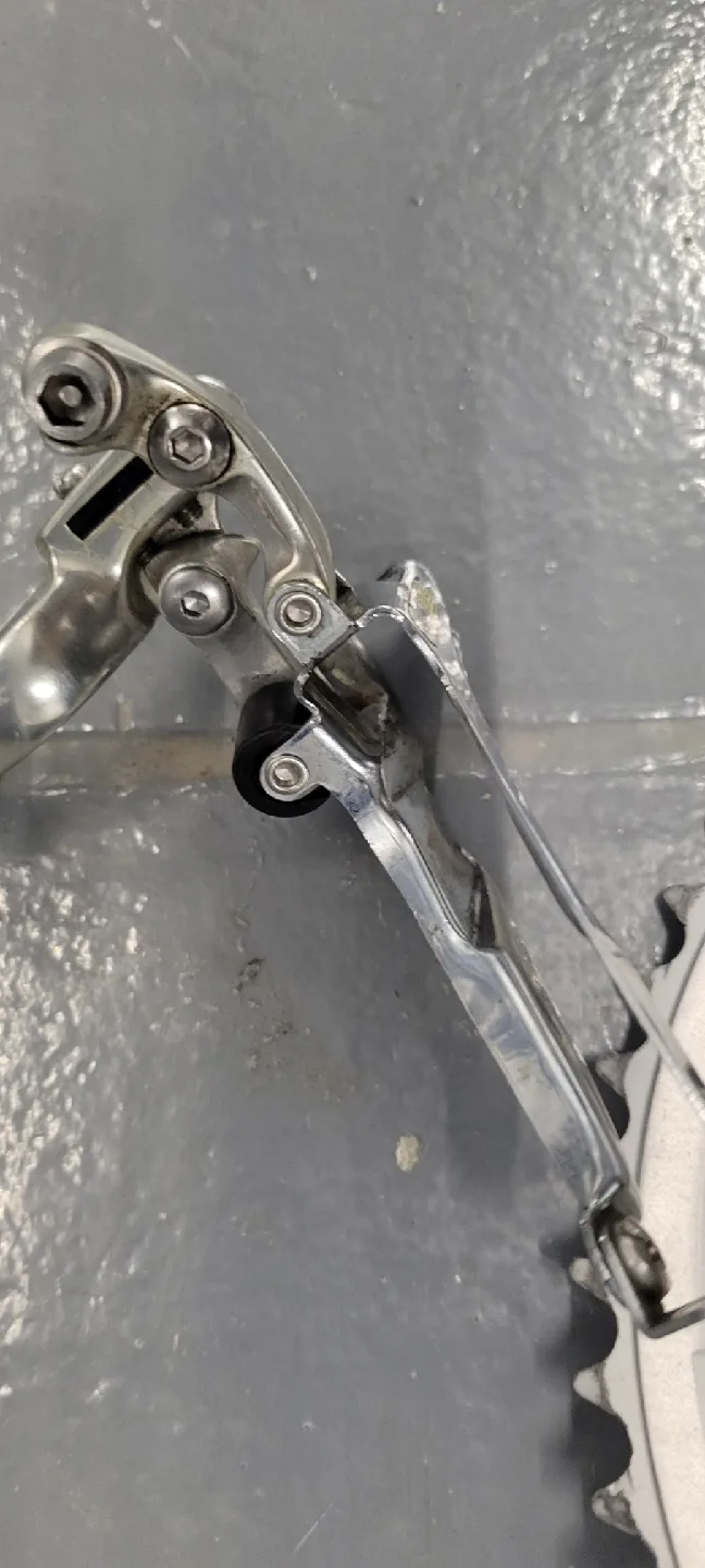 Shimano 105 (3x9) Groupset image indicator(6)