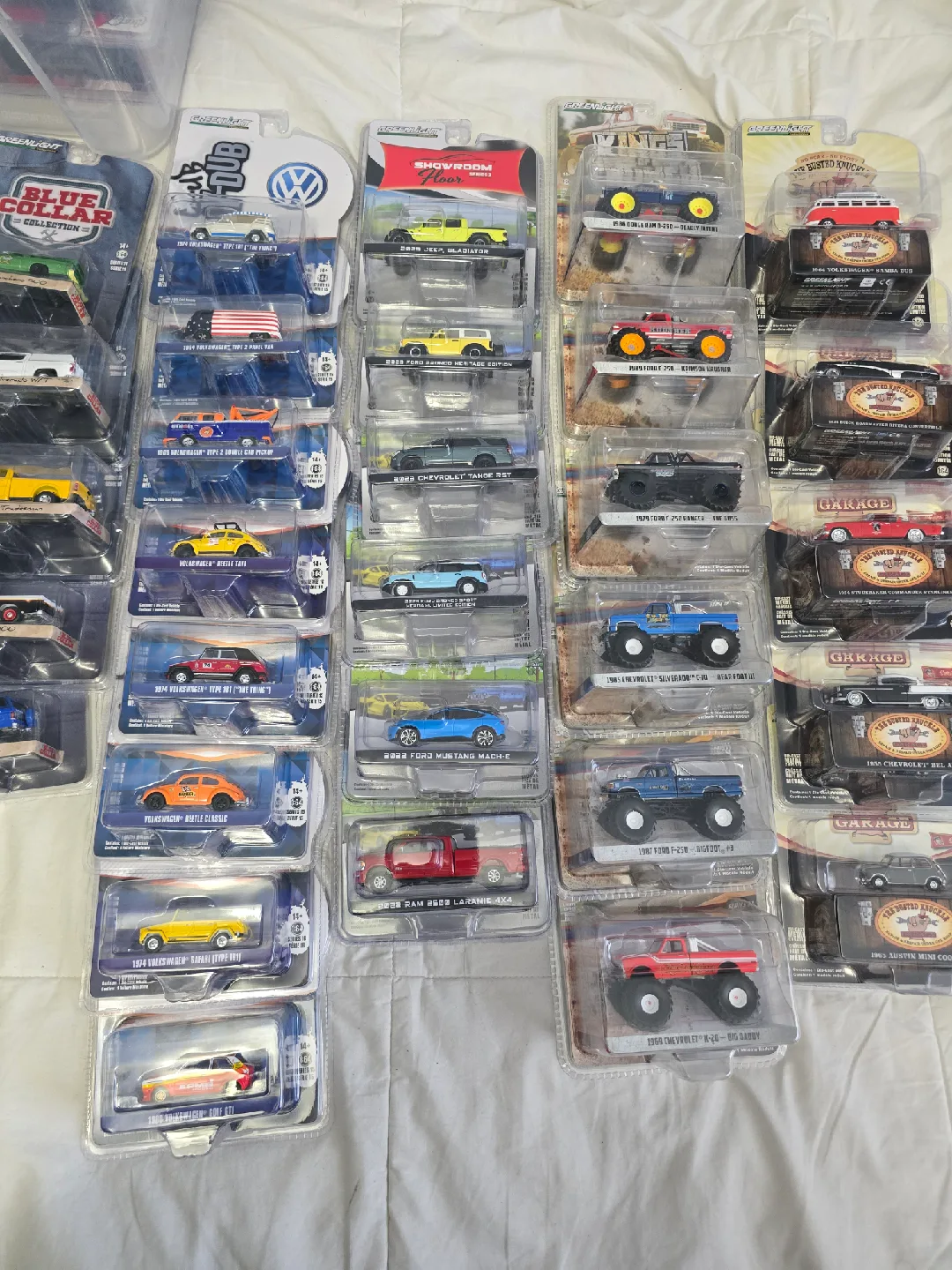 Diecast Cars: Greenlight, Hot Wheels, Jada Toys image indicator(2)