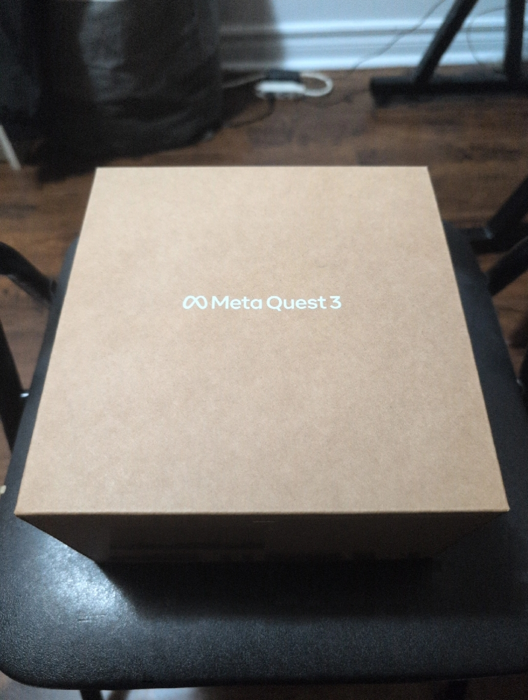 Meta Quest 3 VR Headset - Like New! - photo 2