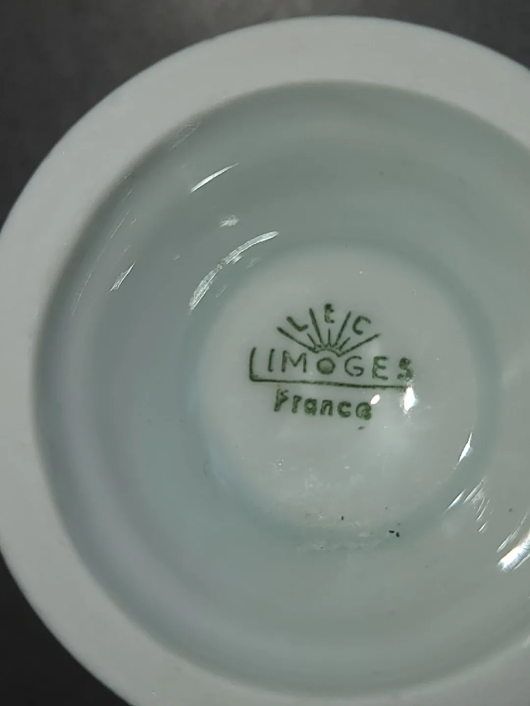 Exclusivite Chamart Limoges France Cup and Saucer image indicator(4)