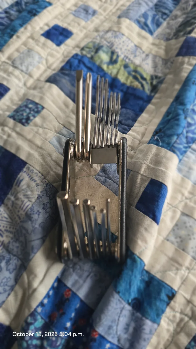 CCM Hockey Skate Tool image indicator(2)