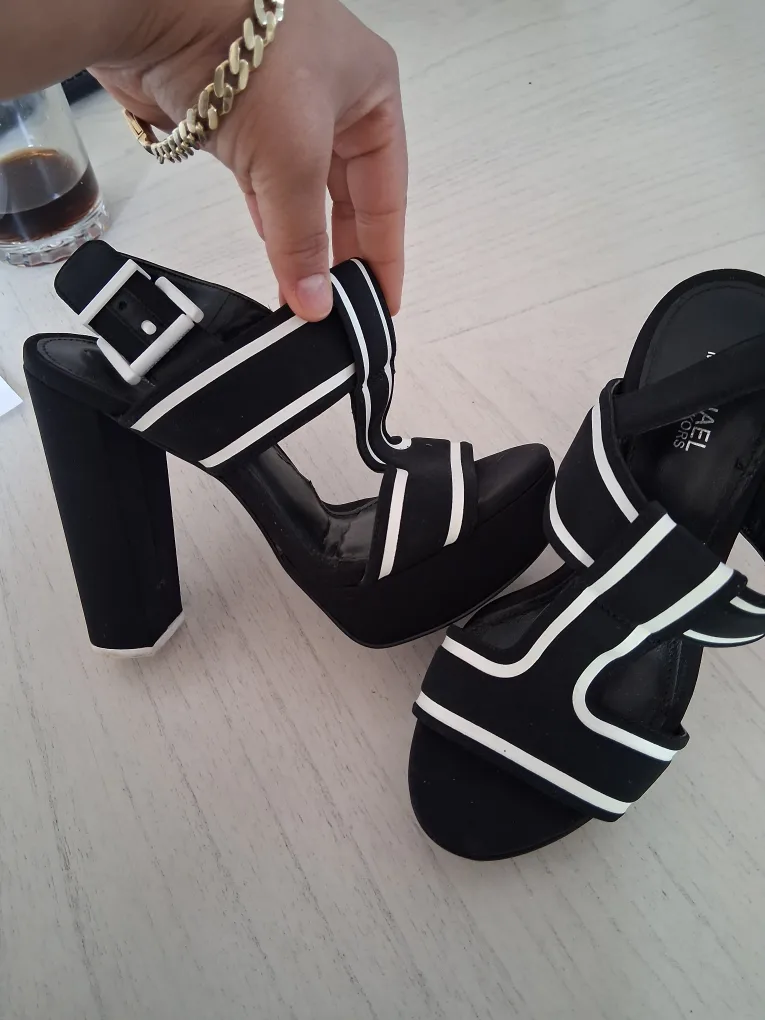 Michael Kors Black/White Heels image indicator(5)