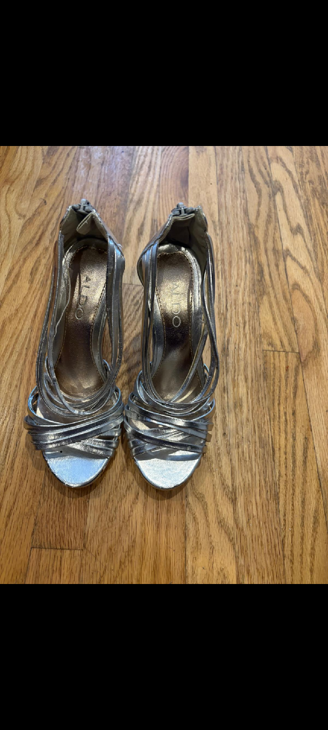 ALDO Silver Heels - Size 6.5