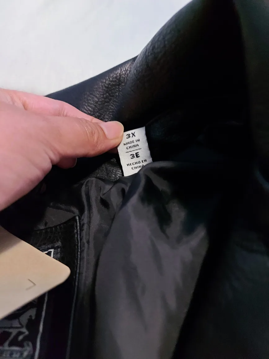 New Levi's Faux Leather Jacket - Size 3X image indicator(5)